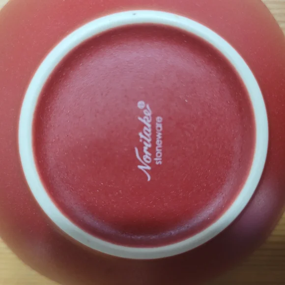 Noritake Colorwave Raspberry 4" Square Bowl - Picture 2 of 5